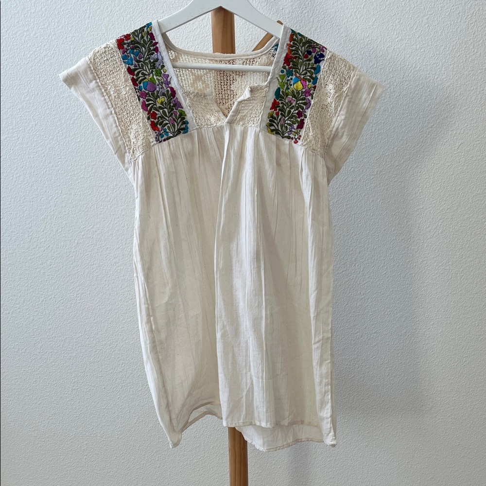 Floral Embroidered Cream Blouse